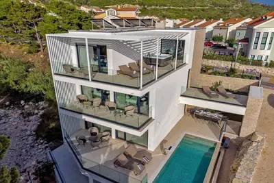 Image de Luxury Villa Delight Ii Promajna with private heated pool, jacuzzi, sauna and gym in Promajna - Baska Voda