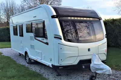 Image de Luxury Coachman Caravan To Sleep 1-4