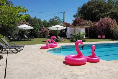 Image de Bel Appart dans jolie propriété de charme Golfe de St-Tropez