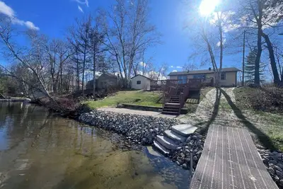 Image de Little Bass Cabin - Kayaks & Clear Water Swimming