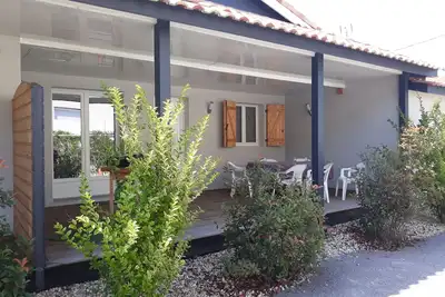 Image de Joli Appart T3 duplex 4pers-Clim- à 5mn du Port Ostréicole de la Teste de Buch