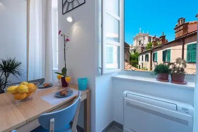 Image de Cosy apartment close to main street Stradun