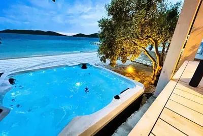 Image de Buqez Eco Resort - Beach Villa 81 - 1st Sea Line by beach