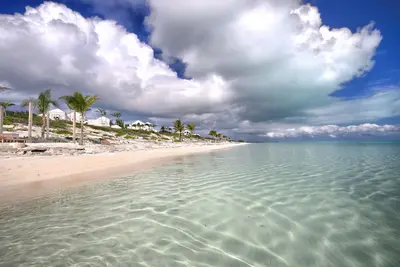 Image de Villa DelEvan 4f - 12 min. walk from the pristine Long Bay Beach,