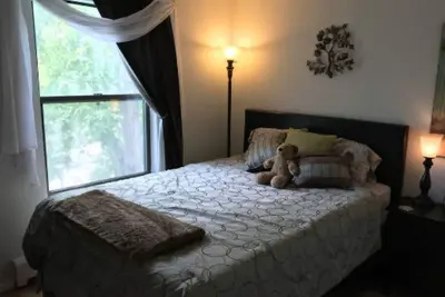 Image de Downtown, Upscale Pearl St!