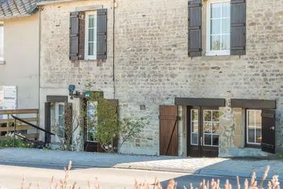 Image de Maison de vacances simple avec terrasse