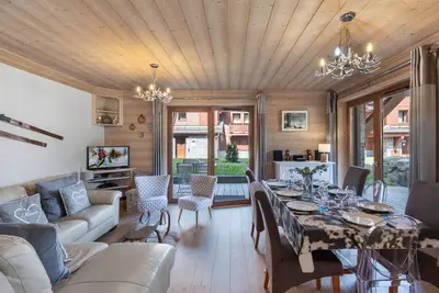 Image de Appartement cosy, proche des pistes Ă Courchevel, 7 pers, parking, terrasse et Wifi