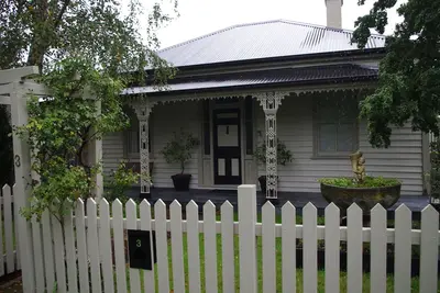 Image de Luxury Heritage Cottage In The Heart Of Town