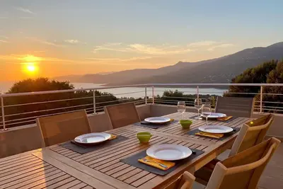 Image de Grande Villa Vue Mer Avec Piscine 10 Pers