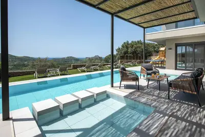 Image de Porti Aphrodite 1 - A Stylish Eco Villa near beaches