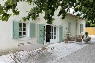 Image de Mas ancien avec piscine
