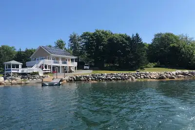 Image de Cottage Cove Oceanfront Retreat