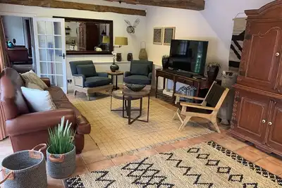 Image de Luxury Cottage -Vue sur Piscine-Cottage-de Luxe-Salle de bain et douche