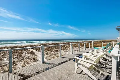 Image de Gulf front, Pet friendly, and great amenities!
