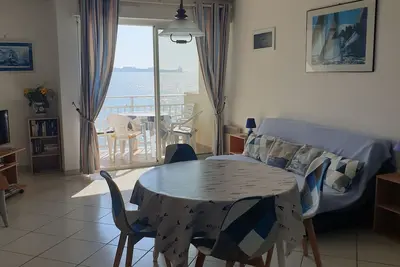 Meublé à Saint Vaast la Hougue les pieds dans l'eau