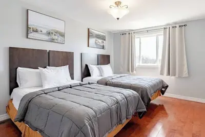 Image de Falls Holiday House Niagara Falls