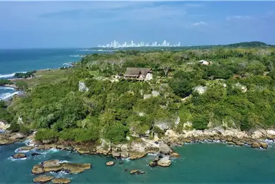 Image de Pamaduih - Cabin on the Ocean Cliff