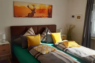 Image de Modern vacation apartment with walk-in shower in the town center