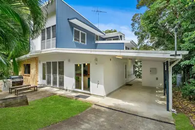 Image de Whispering Trees Beach House
