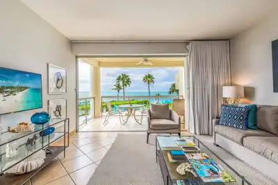 Image de Oceanfront 1 Bedroom, Amazing views