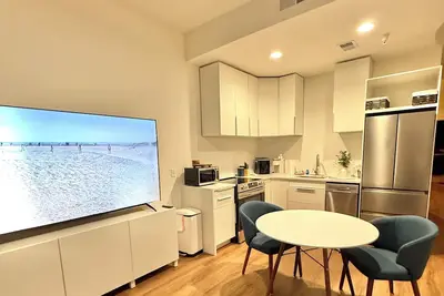 Image de Carillon Beach 30a - 1st flr studio condo private beach - Pets ok - Full kitchen