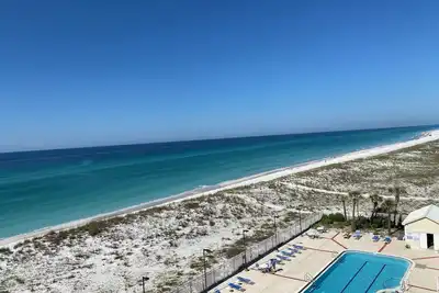 Image de Your Beach Therapy Awaits ☀️ Gulf Front - Breathtaking Panoramic Sunset Views 🌅