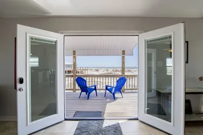Gulf Front - 5br - 2ba - 120 Steps to Beach!