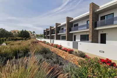 Image de Splendide nouvelle maison vue sur mer
