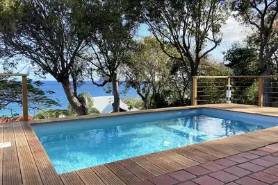Villa Le Caillou - 4 chambres, piscine et vue mer, à 300m de la plage du Diamant