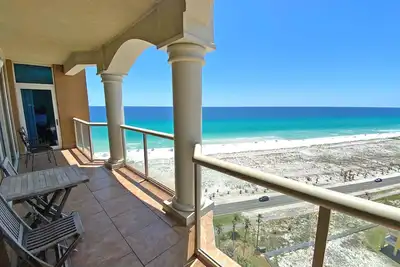 Image de Spectacular views of beach & entire island from Portofino #1502 in Tower 5!