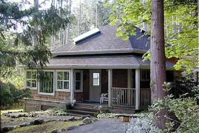 Image de Dragonfly Cottage - 10 minute walk from ferry!