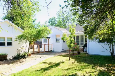 Image de Nv Cottage -private retreat & entertainer's dream- Harvest & holiday dates avail