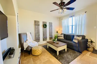 Image de Beautiful home close to Med Cntr, Dwntwn & Nrg Stadium