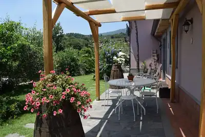 Image de Two-room house with pool, garden, barbecue, relaxation on the slopes of Etna