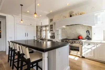 Image de Your Laguna Beach Vacation Home - Emerald Bay
