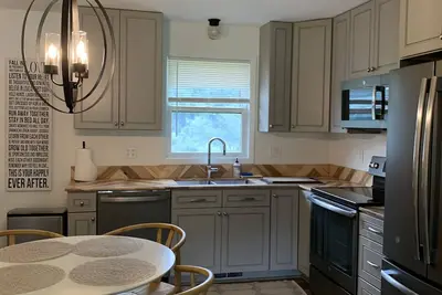 Image de Modern Private Hideaway near Downtown Traverse City!