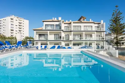 Image de Correeira Luxury Residence T2 I - Albufeira, Piscines, Wifi, Bbq, Plage