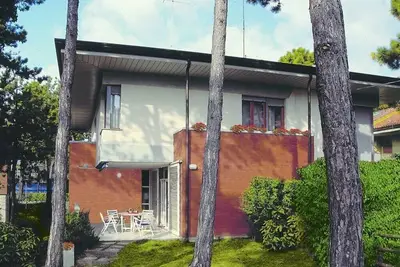 Image de Maison de vacances Lignano Sabbiadoro pour 1 - 5 personnes avec 2 chambres à coucher - Maison jumelé