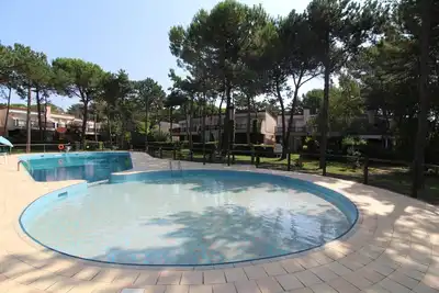 Image de Maison de vacances Lignano Sabbiadoro pour 1 - 4 personnes avec 2 chambres Ă coucher - Maison mitoye