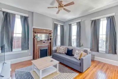 Image de Sunny & bright - cute 1 Br apt in historic Spr