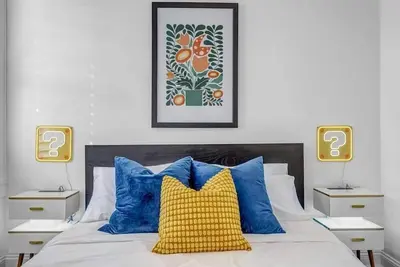 Image de Cozy Smb Themed Apt in the Heart of Historic Spr!
