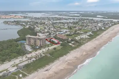 Image de Oceanview Condo 160 steps to the sand