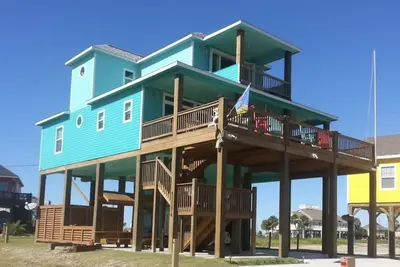 Image de Beach Front! No Booking Fee! Saves Money Compare To Others. Make Those Memories❤️