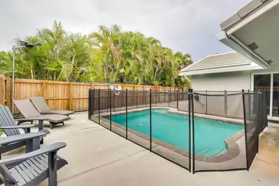 Image de Pet-friendly Paradise w/ Pool ~ 6 Mi to Beach!