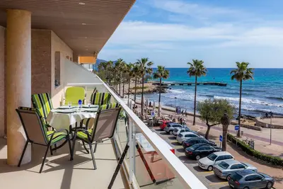 Image de Appartement en front de mer \"Frente al mar\" avec vue sur la mer, Wi-Fi, A/C et terrasse ; Parking disponible
