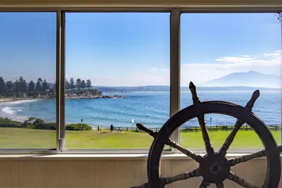 Image de Bermagui Bay Beach House. Best location in Bermagui