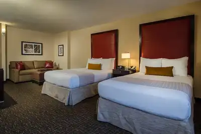 Image de Excellent Choice for Groups! 2 Modern Units Near Washington Monument and More!
