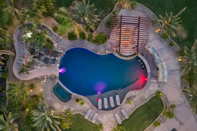 Image de Privately Gated 2. 3 Acre, Tuscan Villa Resort Property, View, pool and12' Slide! !