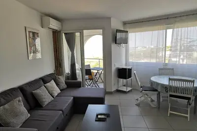 Image de As18656-Studio vue mer direct plage, parking privé