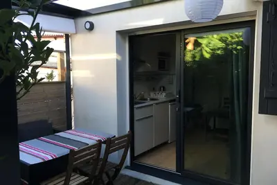 Image de Au calme dans Biarritz, charmant T1 avec terrasse et jardin